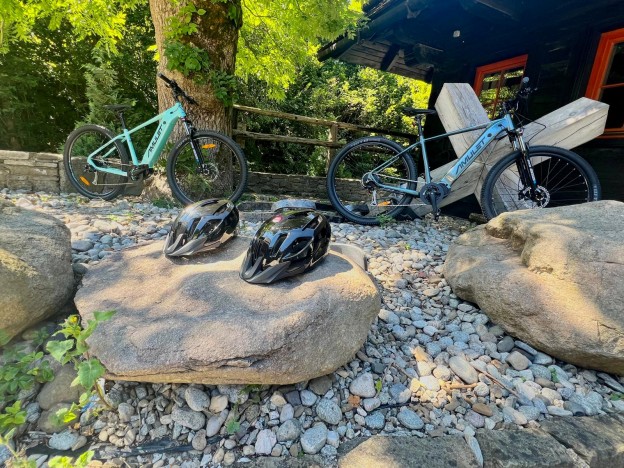 Electric bicycles for rent